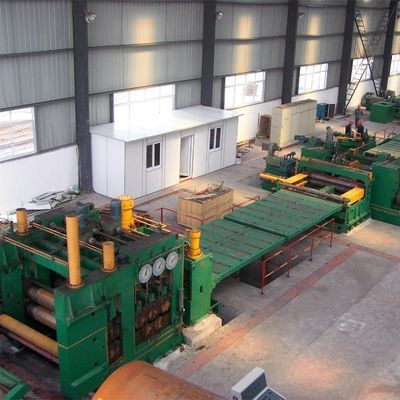 Qualität  Automatic Steel Coil Slitting Line Uncoiling Leveling Shearing Machine usine