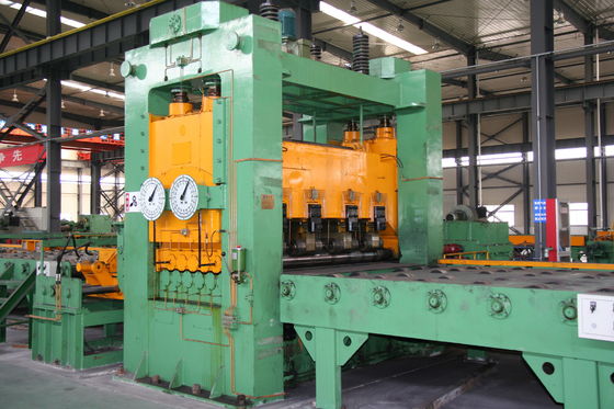 80 kg schwere Stähleinsatzmaschine zur Ausgleichen und Umwickeln von Metallblättern oder -spulen