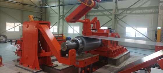 20-40 m/min Schneidgeschwindigkeit 1550 mm Kaltwalzen Flying Shear für 0,25 mm-2,3 mm Metall Spirale Schneiden