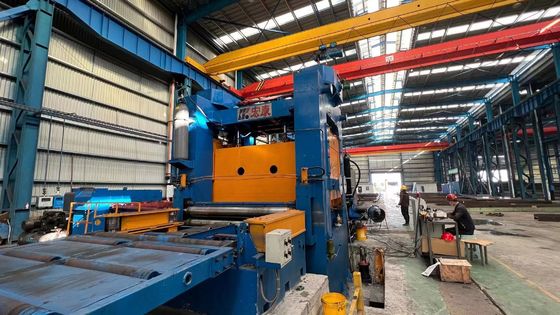 Ausgleichs- und Querschnittlinie für warmgewalzte Stahlspulen 10-25 mm Materialstärke