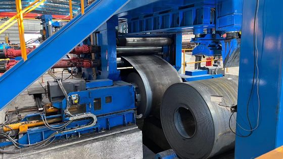 Ausgleichs- und Querschnittlinie für warmgewalzte Stahlspulen 10-25 mm Materialstärke