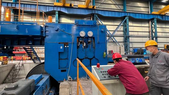 Hochproduktivitätsmaschine zur Ausgleichung von Stahlspulen für die Herstellung von Haushaltsgeräten
