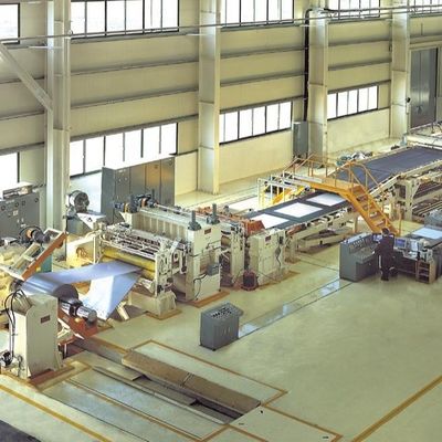 Scheren von Stahlspulen mit 380 V und 3 mm Materialdicke
