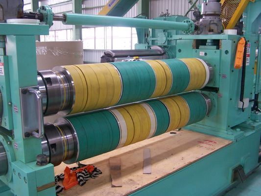 Wettbewerbsfähige Stahlspule Schneidlinie für 28000mm*14500mm*1100mm Größe und 0-20 Streifen