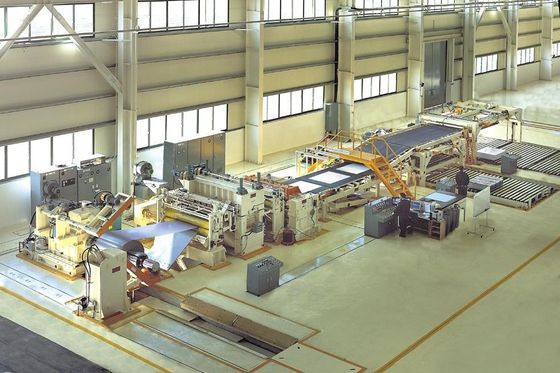 Fertigungslinie für die Entwicklung von Metallspulen und für die Herstellung von Fliegenden Scheren mit Video-Ausgangsprüfung
