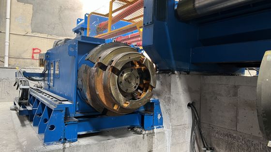 Automatische Stahlspule Schneidlinie Entwickeln Ebene Schere Maschine mit wettbewerbsfähigen