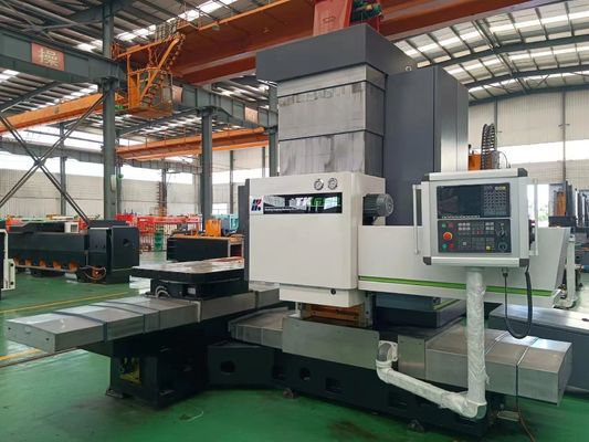 Fernüberwachung von Metallformen PLC Horizontale Bohrmaschine 700 mm Tischfahrt