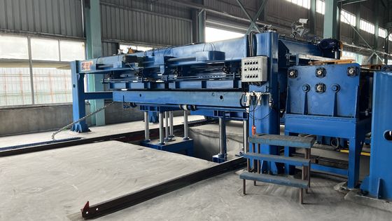 900 2000mm Schneidbreite Horizontale Stahlspule-Schneidmaschine