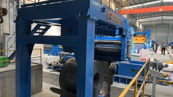 Edelstahl-Spulen-Entwicklung, Nivellierung, Scheren und Stapeln mit einer Nennleistung von 426 kW