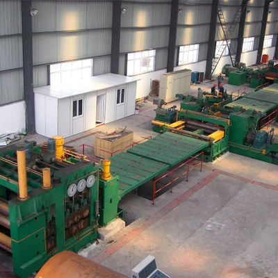 4000*2500*2500mm Entwickelungs-Ebenen- und Scherenmaschine für hochproduktive Stahlspulen