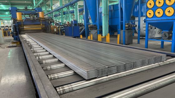 Multifunktionale vertikale und horizontale Schneidlinie 0-40 m/min Geschwindigkeit