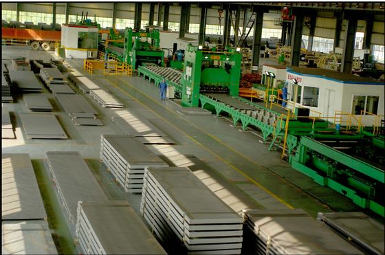 Geschwindigkeit des Schneidens bis zur Länge der Linie für das Ausrichten und Scheren von Blechmetall bei 0-25 m/min