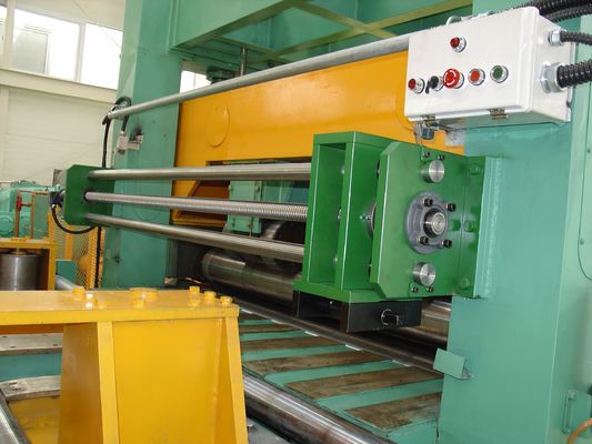 Stahlspulen entwickeln, ebenen, scheren und stapeln mit 380V-Pumpen-Kernkomponenten