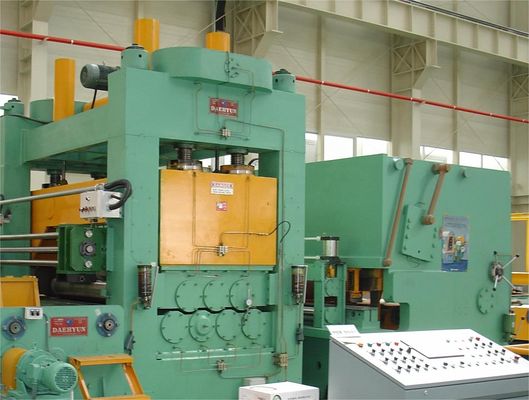Schnittlinie zur Entwicklung und Ausgleichung von Blechmetall mit Schnittgeschwindigkeit von 0-30 M/Min.