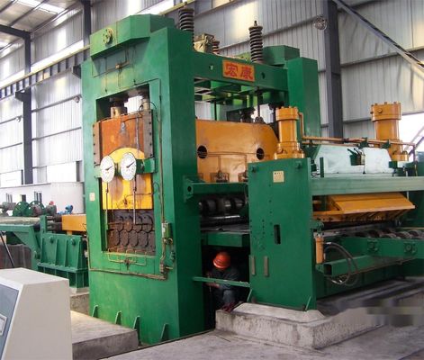 PLC-gesteuerte automatische Stahlspulen-Schneidlinie mit Geradliner-Zuführungs-Entwickler