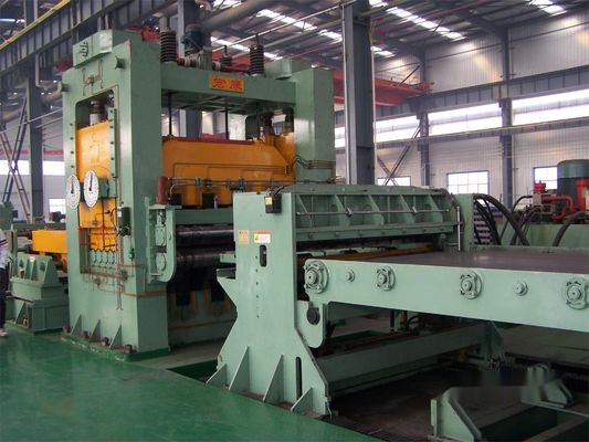 12000 mm Schneidbreite Stahlspule Entwickeln Ebene mobile Schere Produktionslinie